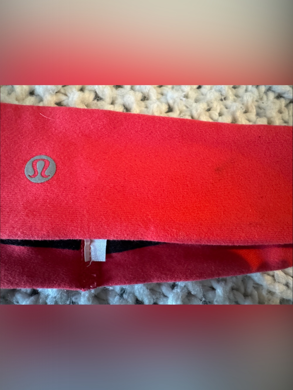 lululemon athletica Women’s bright red stretch workout headband - Picture 6 of 6